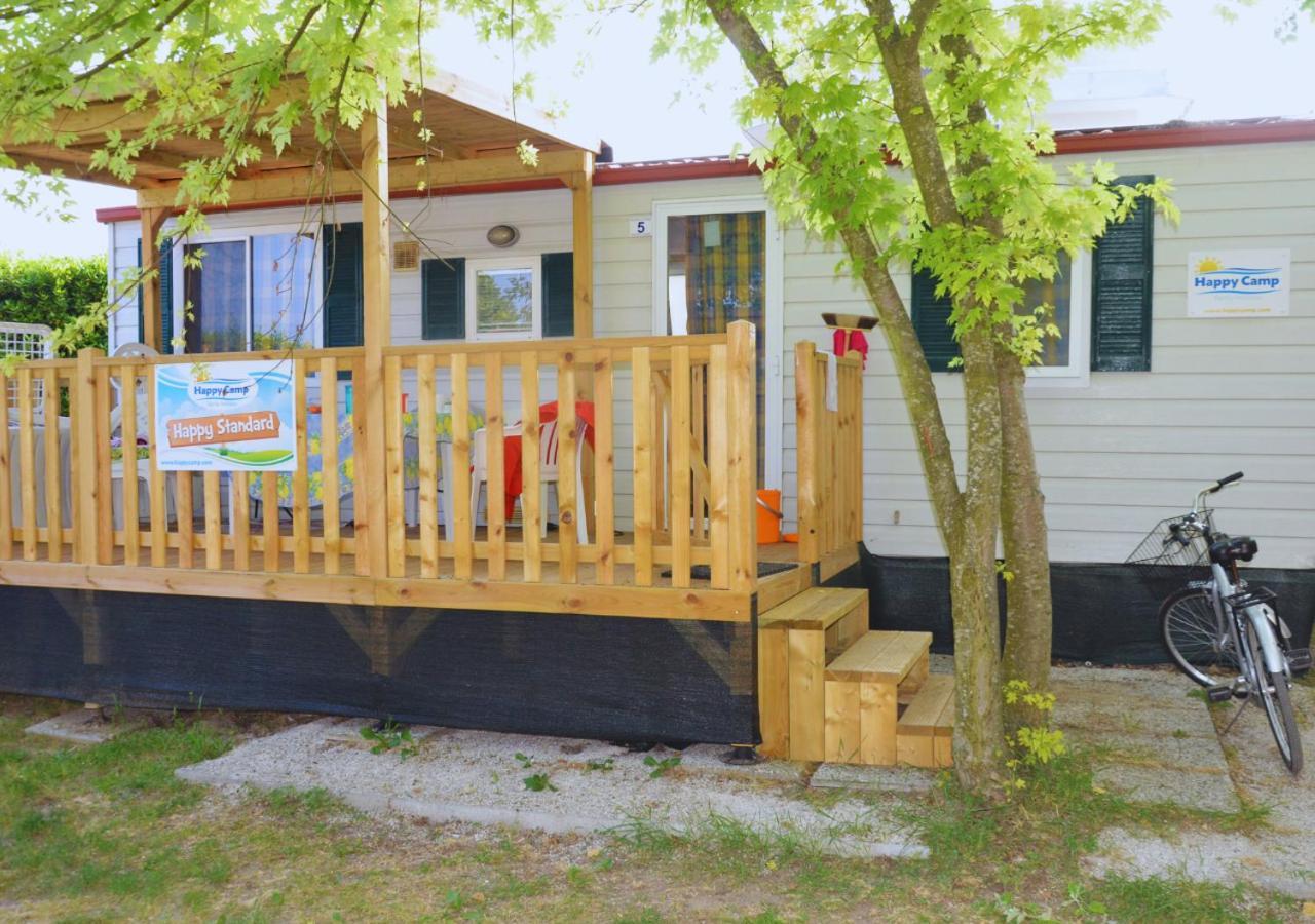 Happy Camp Mobile Homes In Camping Village Baia Paradiso Badesi Exterior photo